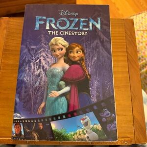 Disney Frozen The Cinestory Book GUC